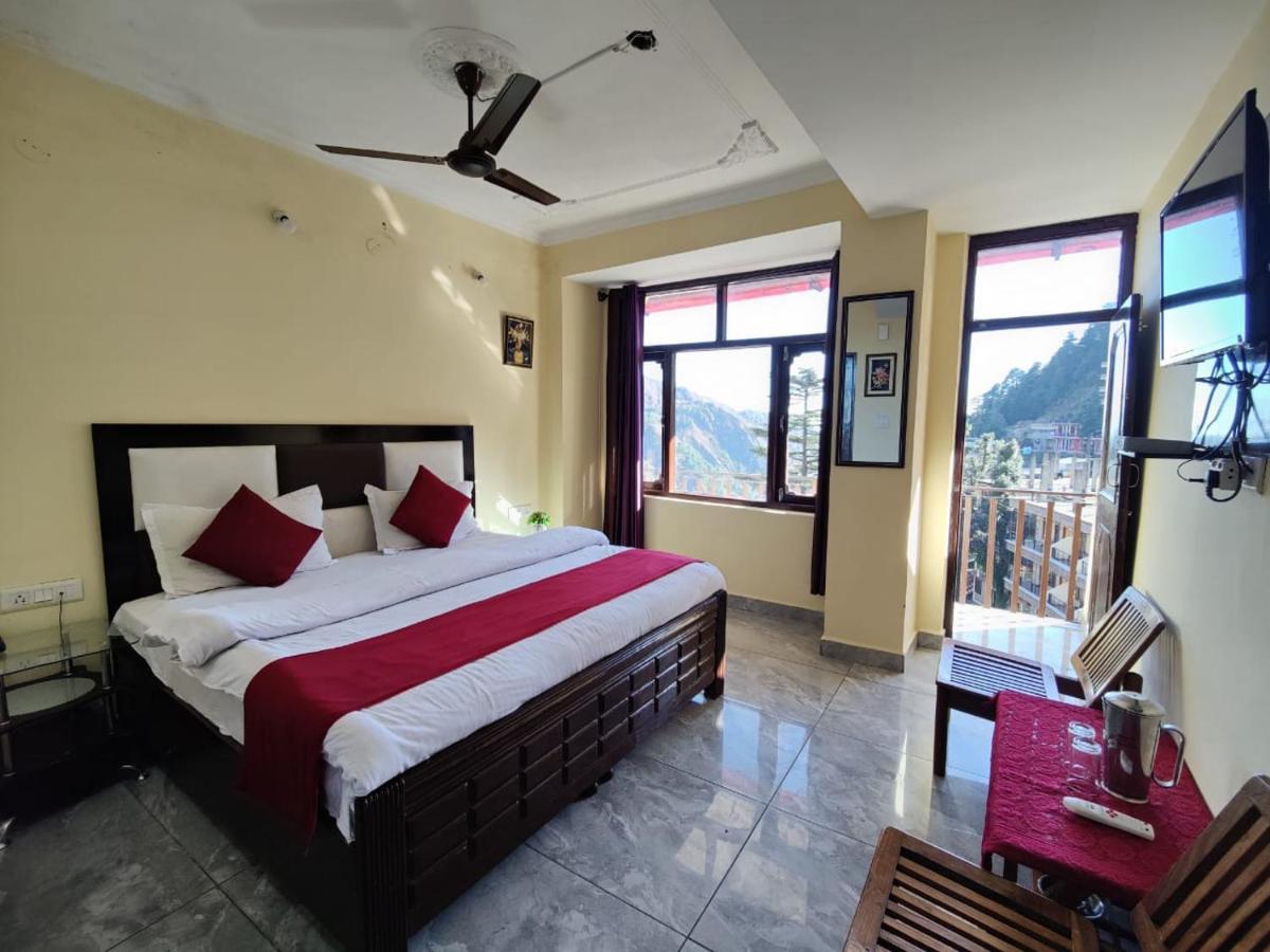 Hotel Om Palace McLeod Ganj Exteriör bild