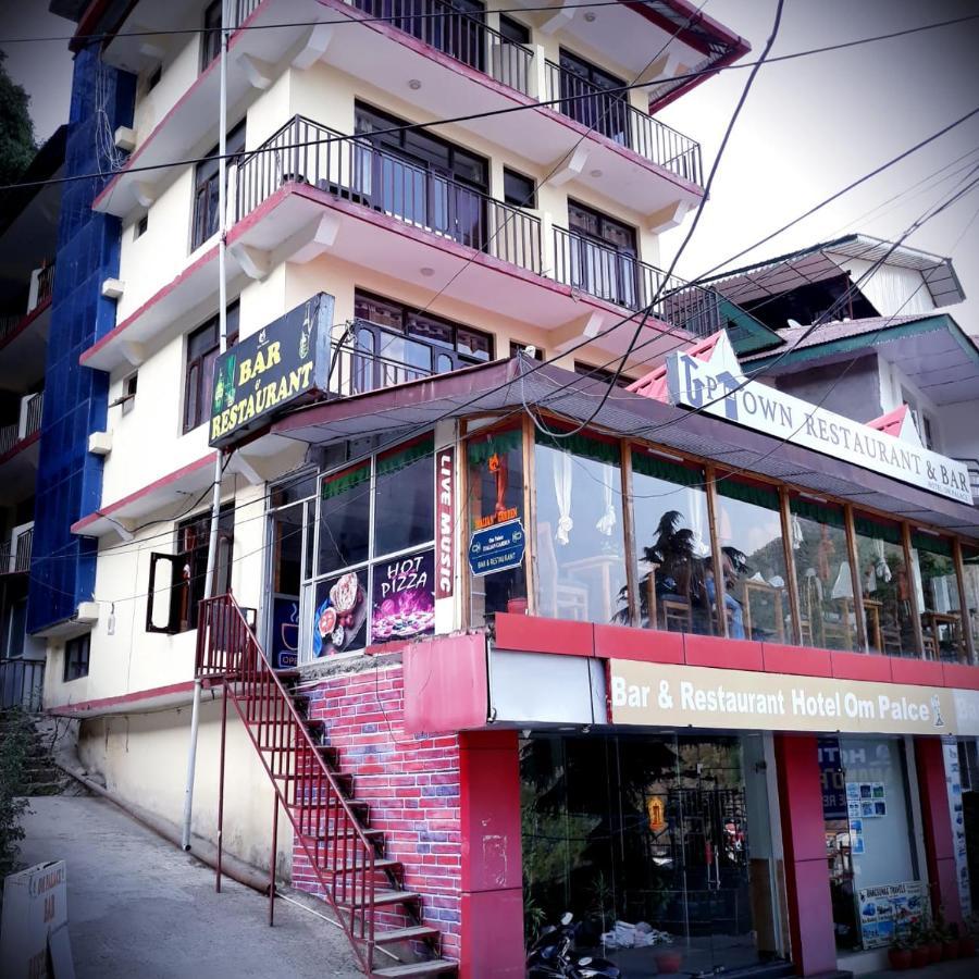 Hotel Om Palace McLeod Ganj Exteriör bild